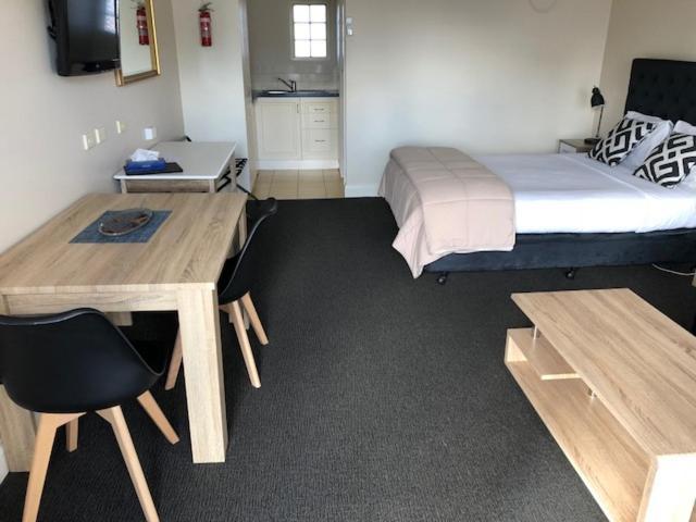 Ashmont Motel And Apartments Port Fairy Luaran gambar